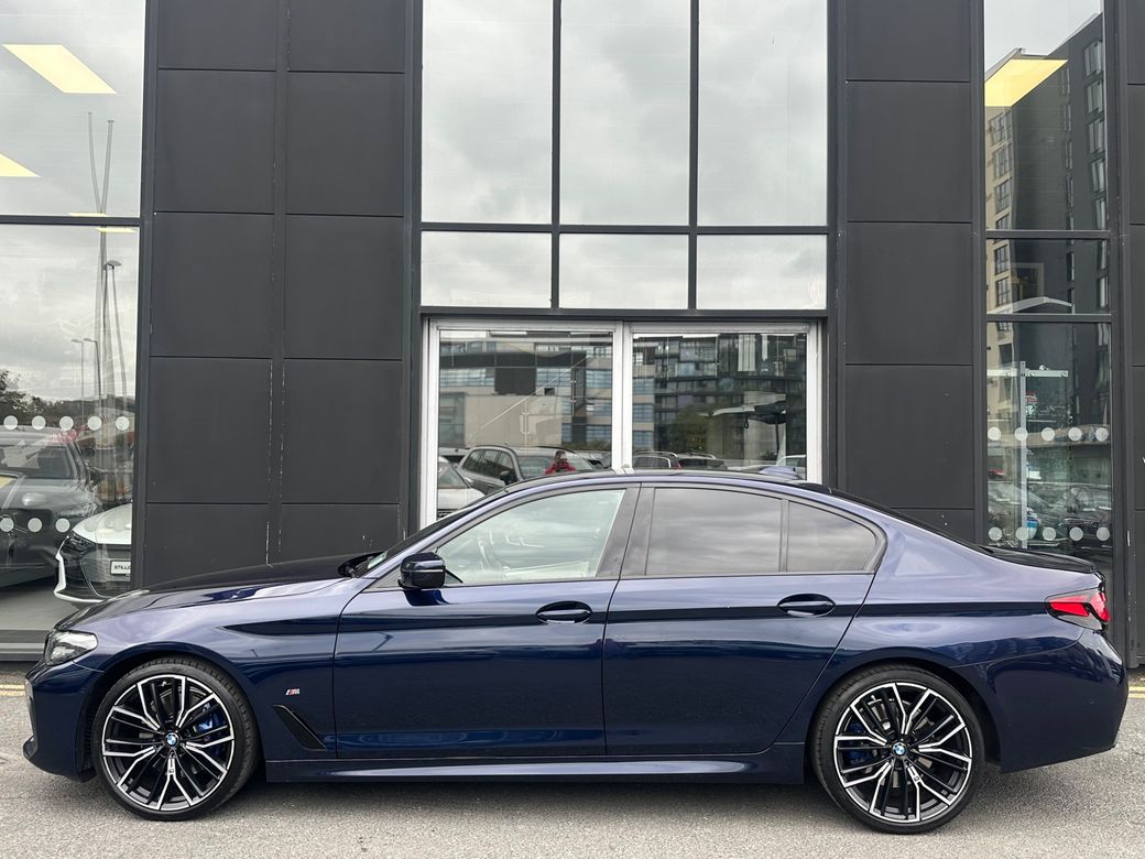 2022 BMW 5 Series