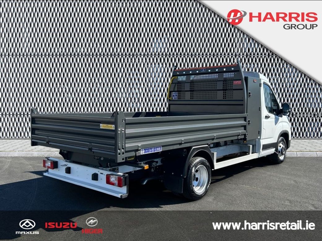 2026 White Maxus Deliver 9