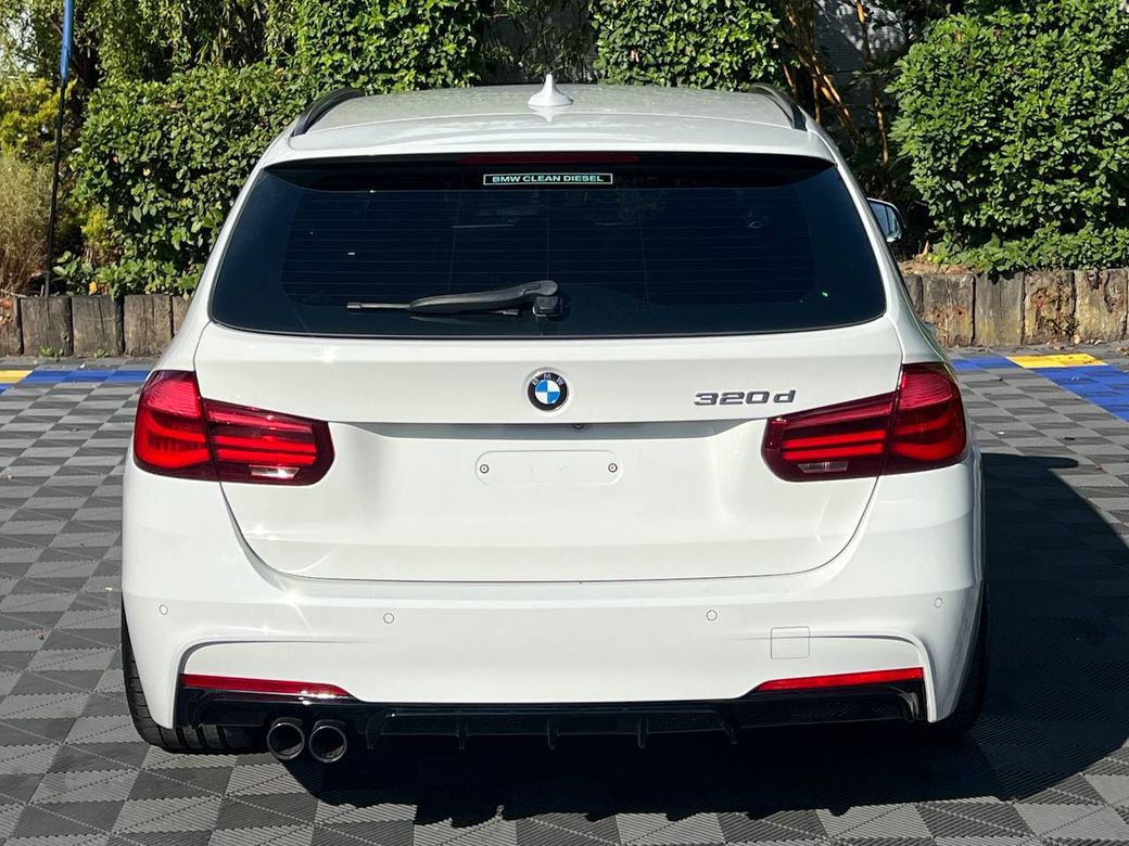 2018 BMW 3 Series
