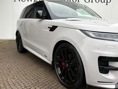 2025 Land Rover Range Rover Sport
