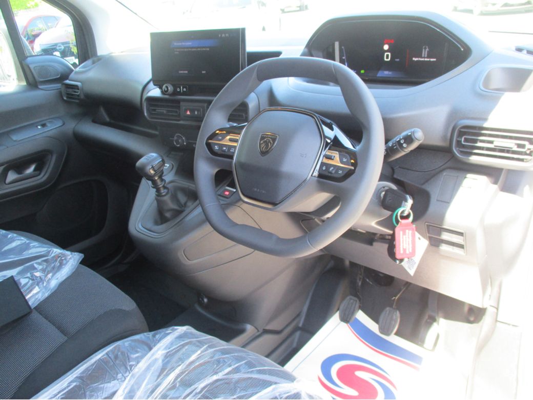 2026 Peugeot Partner