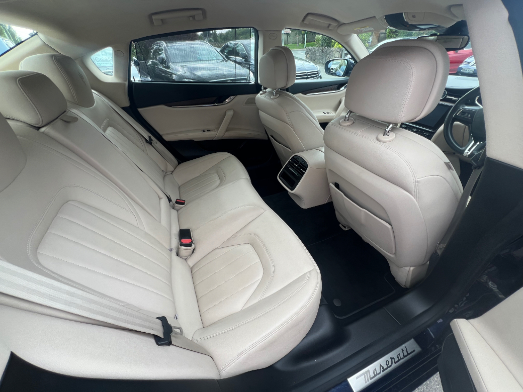 2017 Maserati Quattroporte
