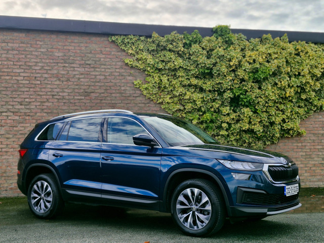 vehicle for sale from Leighstone Motors