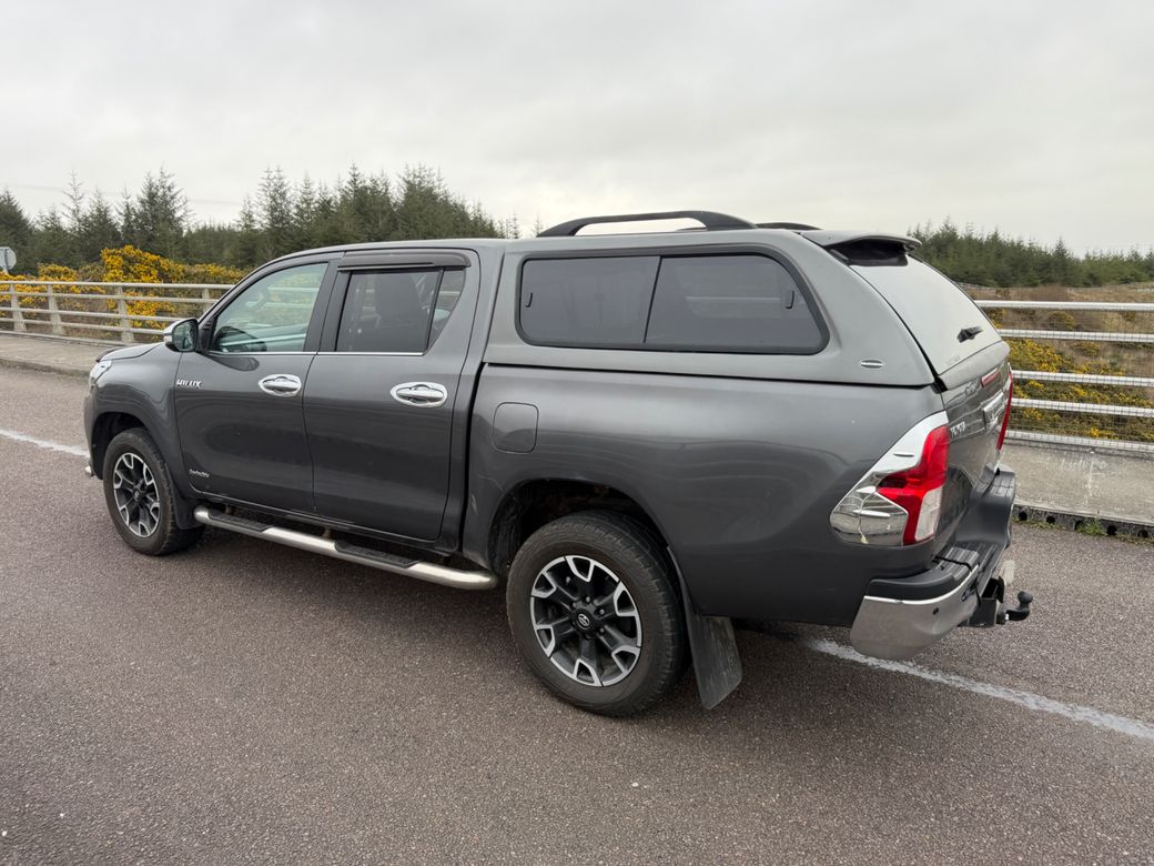 2017 Toyota Hilux