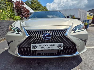 2020 Lexus ES 300h