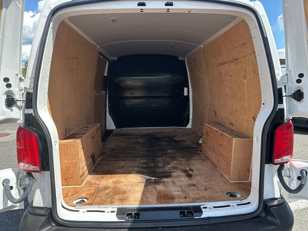 2021 Volkswagen Transporter