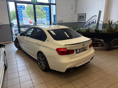 2018 BMW 330