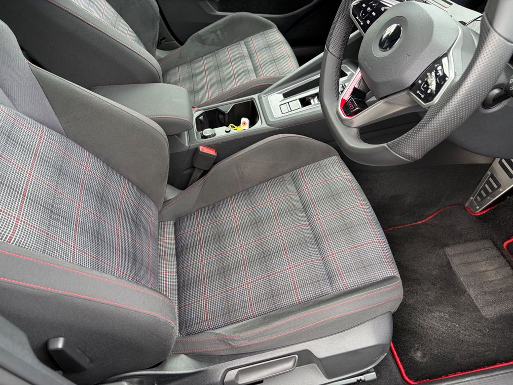 2022 Volkswagen Golf