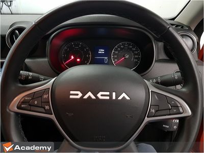 2023 Dacia Duster