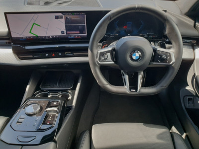 2024 BMW 520