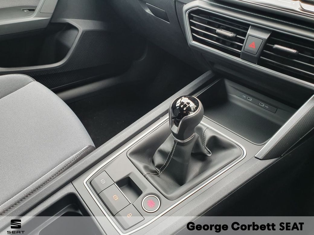 2025 SEAT Leon