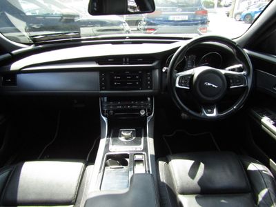 2017 Jaguar XF