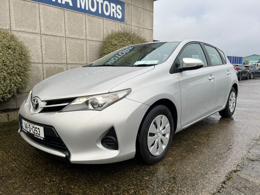 2014 Toyota Auris