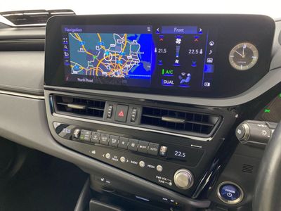 2022 Lexus ES 300h