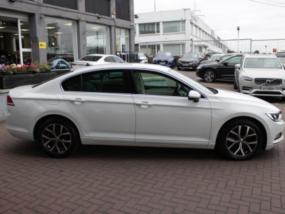 2019 Volkswagen Passat
