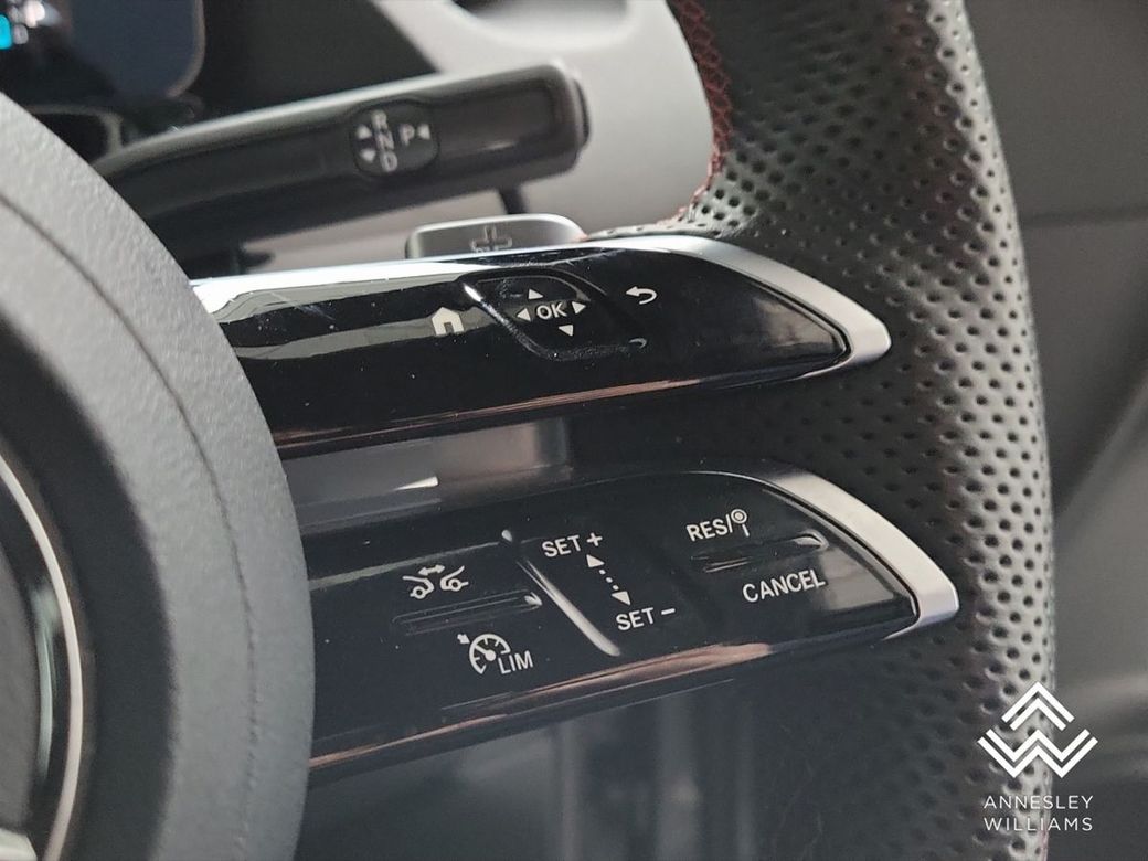 2025 Mercedes-Benz GLA Class