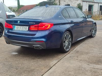 2019 BMW 530