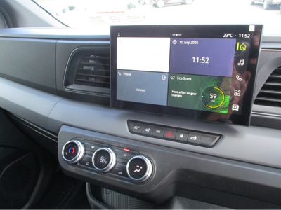2025 Nissan Interstar