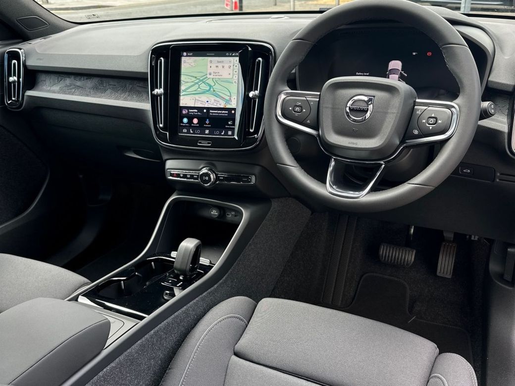 2026 Volvo XC40