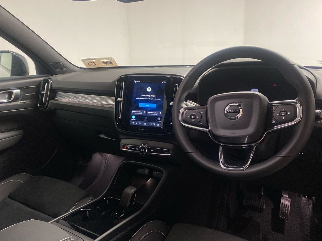 2022 Volvo Ex40