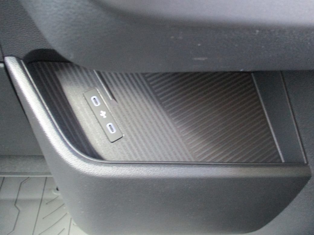 2026 Nissan Interstar