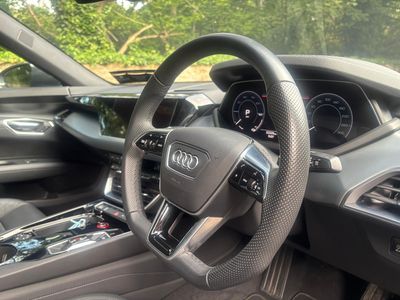 2023 Audi e-tron GT