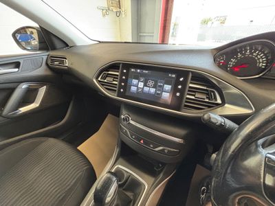 2015 Peugeot 308