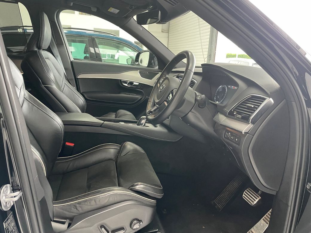 2022 Volvo XC90