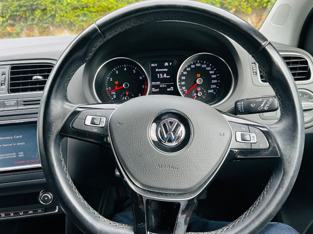 2017 Volkswagen Polo