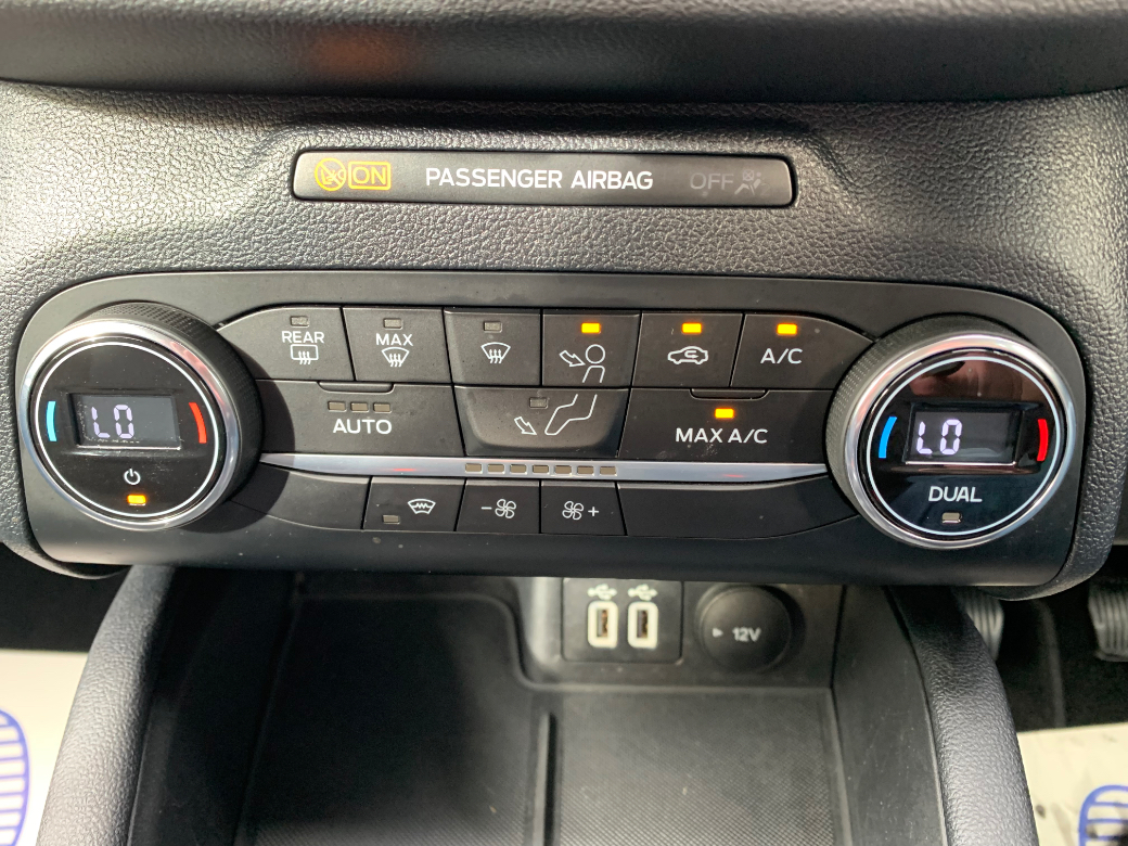 2022 Ford Kuga