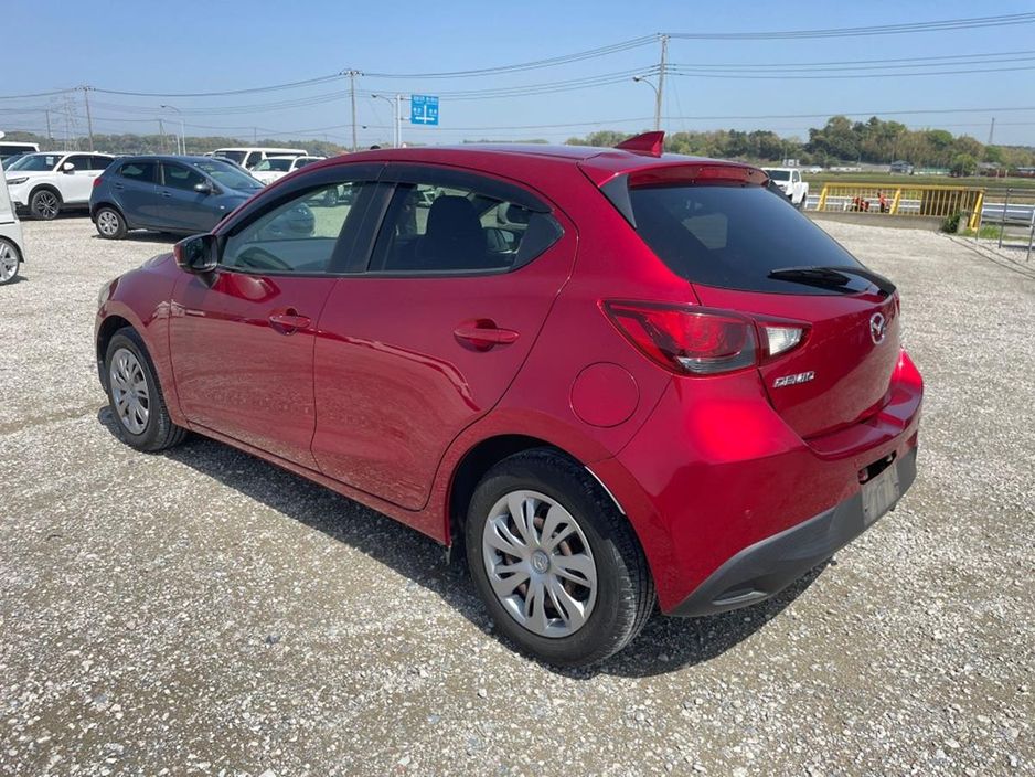 2018 Mazda Demio