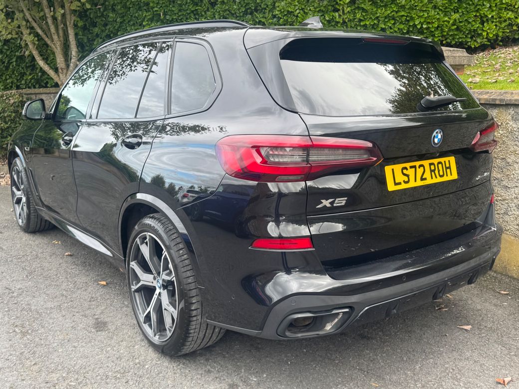 2022 BMW X5