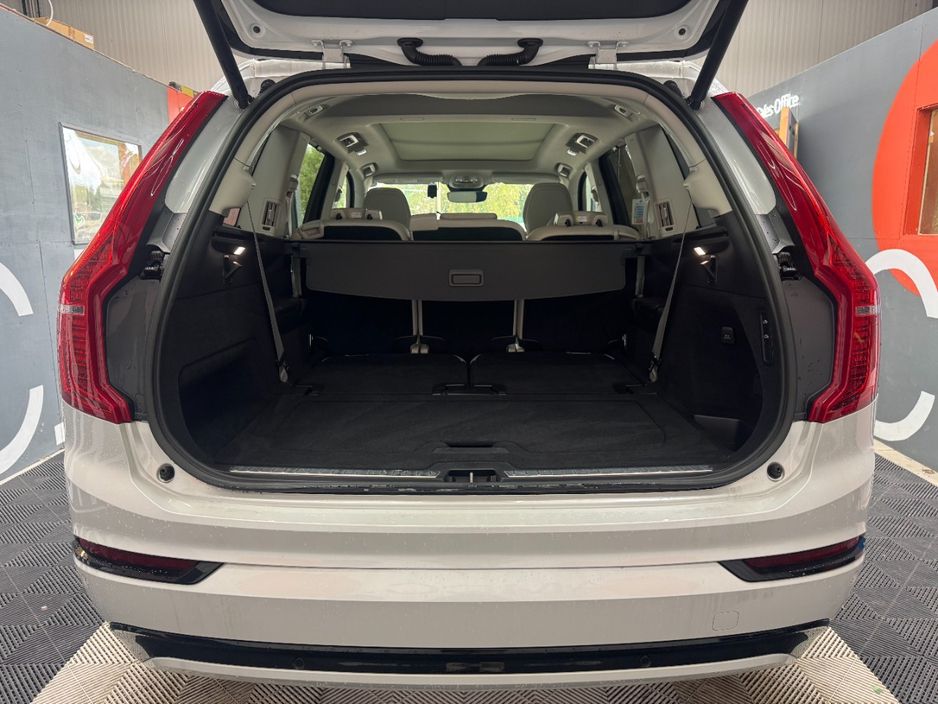 2023 Volvo XC90