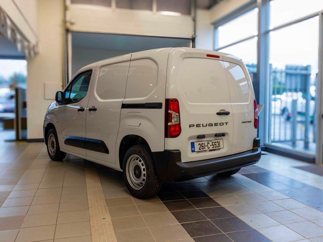 2026 Peugeot Partner