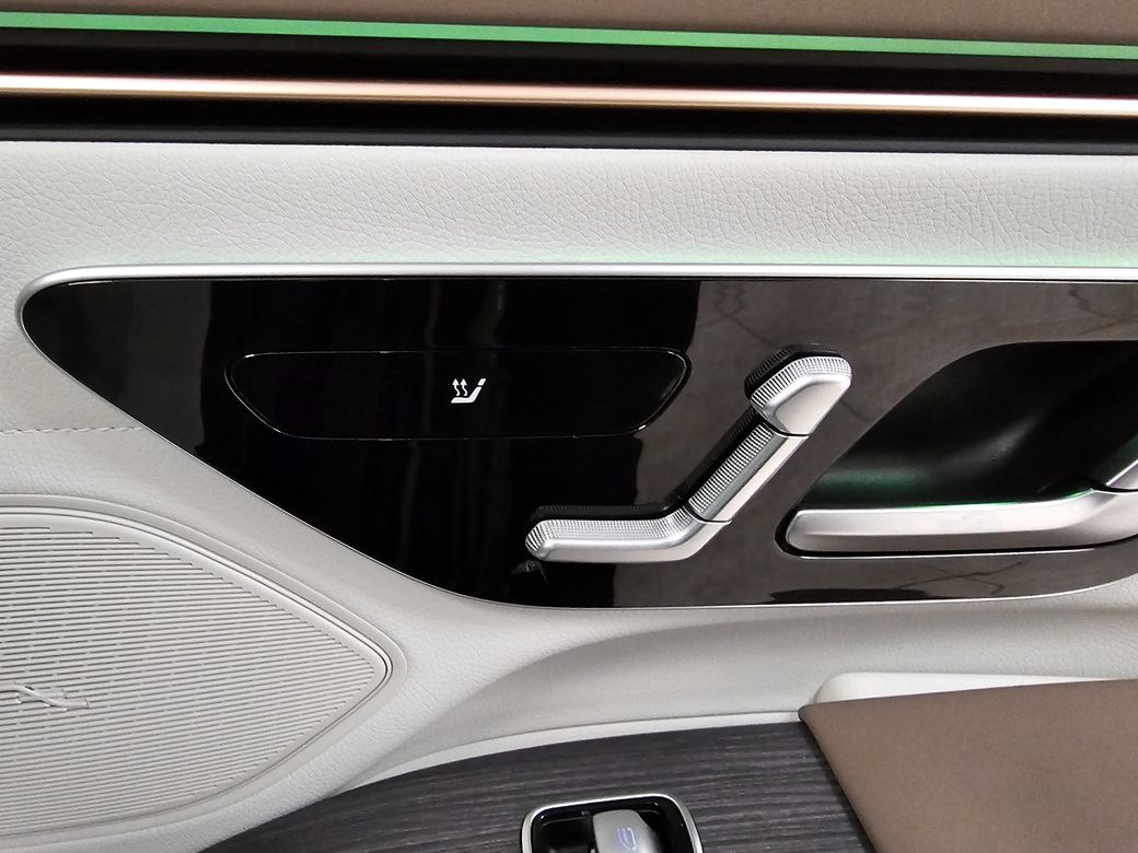 2024 Mercedes-Benz EQS