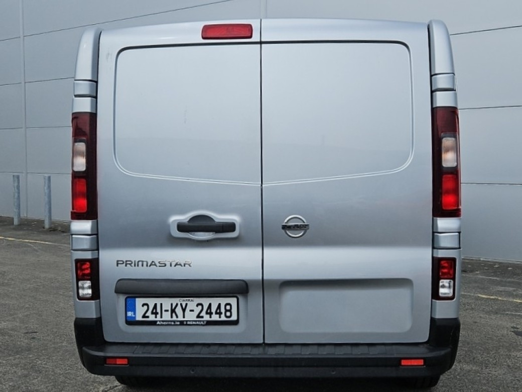 2024 Nissan Primastar
