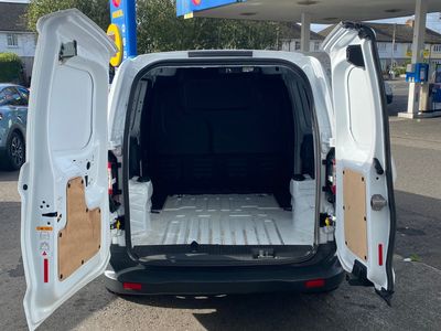 2022 Ford Transit Courier