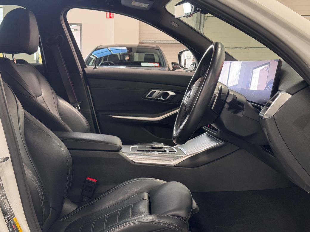 2022 BMW 3 Series