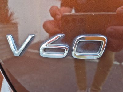 2017 Volvo V60 Cross Country