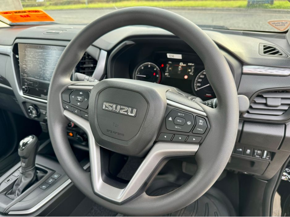 2025 Isuzu D-MAX