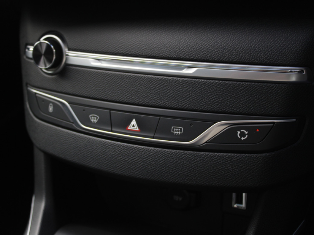 2018 Peugeot 308
