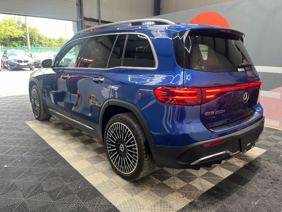 2024 Mercedes-Benz EQB