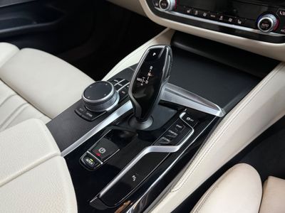 2022 BMW 5 Series