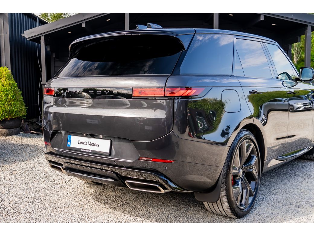 2025 Land Rover Range Rover Sport