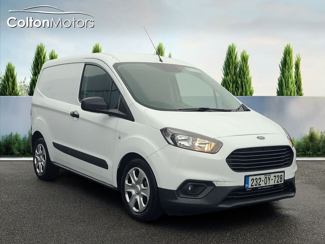 2023 Ford Transit Courier