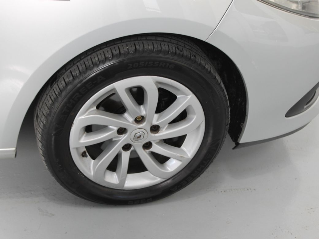 2015 Renault Fluence