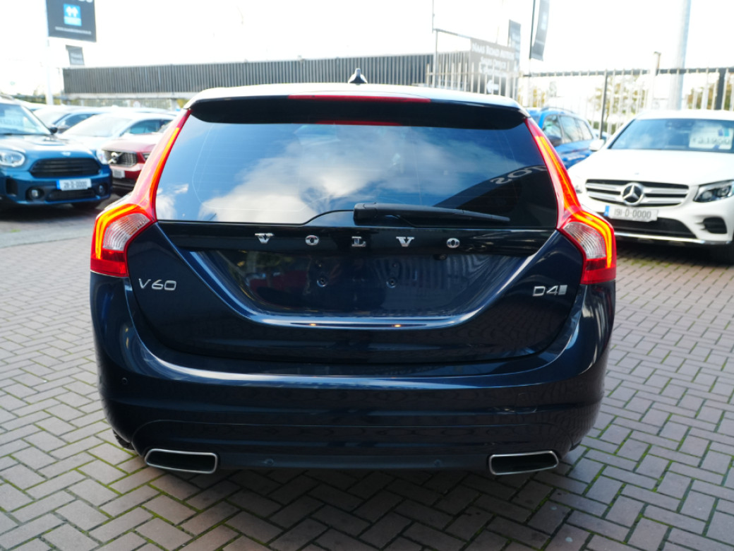 2018 Volvo V60