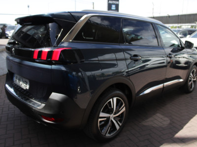 2019 Peugeot 5008