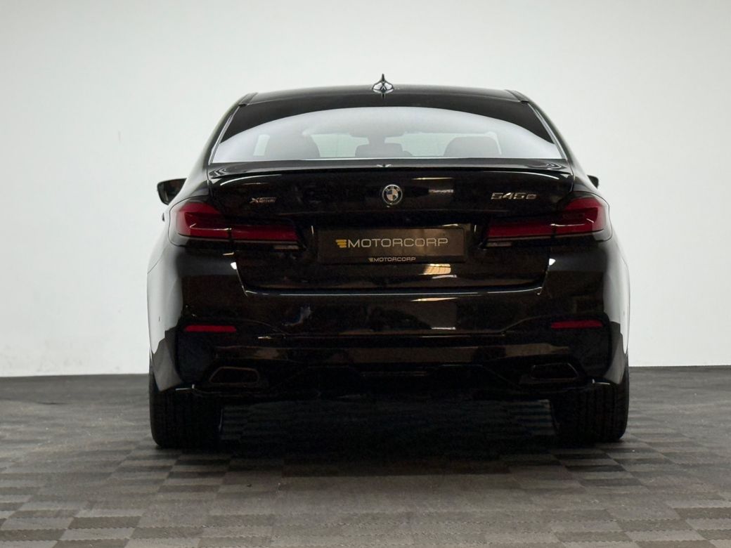 2022 BMW 5 Series