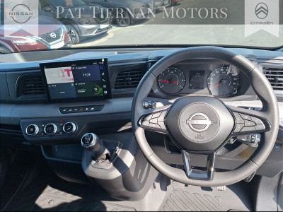 2025 Nissan Interstar